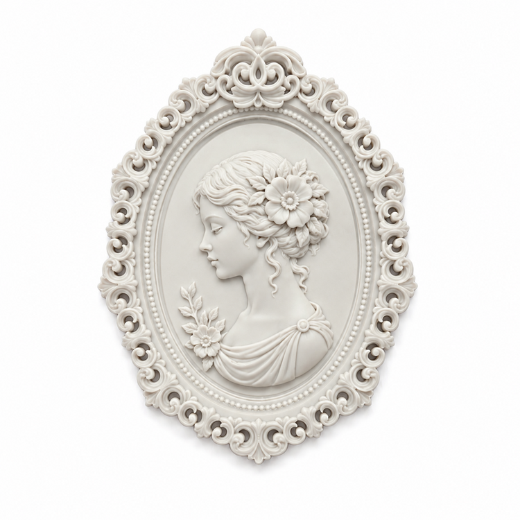 Camafeo femenino con flor en el cabello enmarcado en un marco ovalado barroco realizado con el Molde de Silicona Marco Ovalado Barroco Nº 11 de AradiaShop