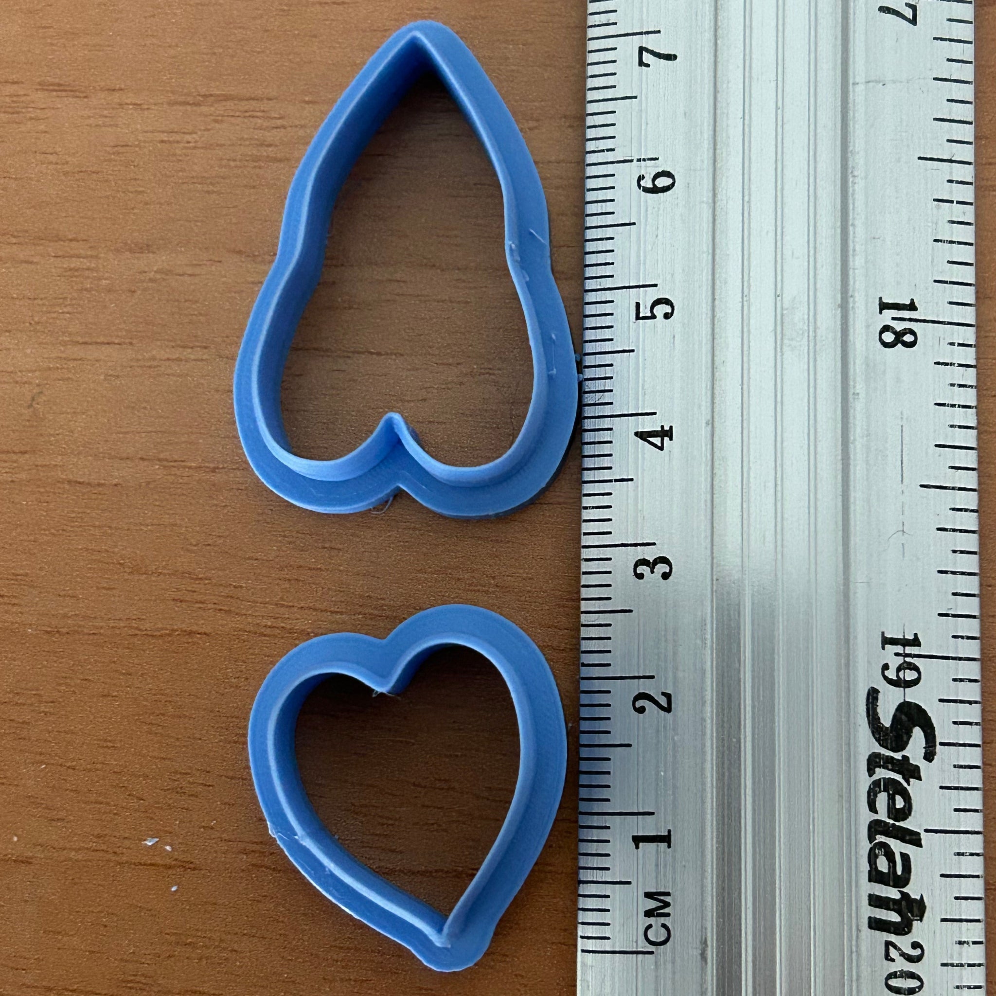 Medidas de cortadores de anturio AradiaShop para porcelana fria con referencia de tamaño