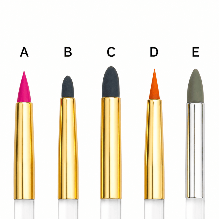 Diferentes puntas de pinceles de silicona AradiaShop® para modelar porcelana fría y miniaturas.